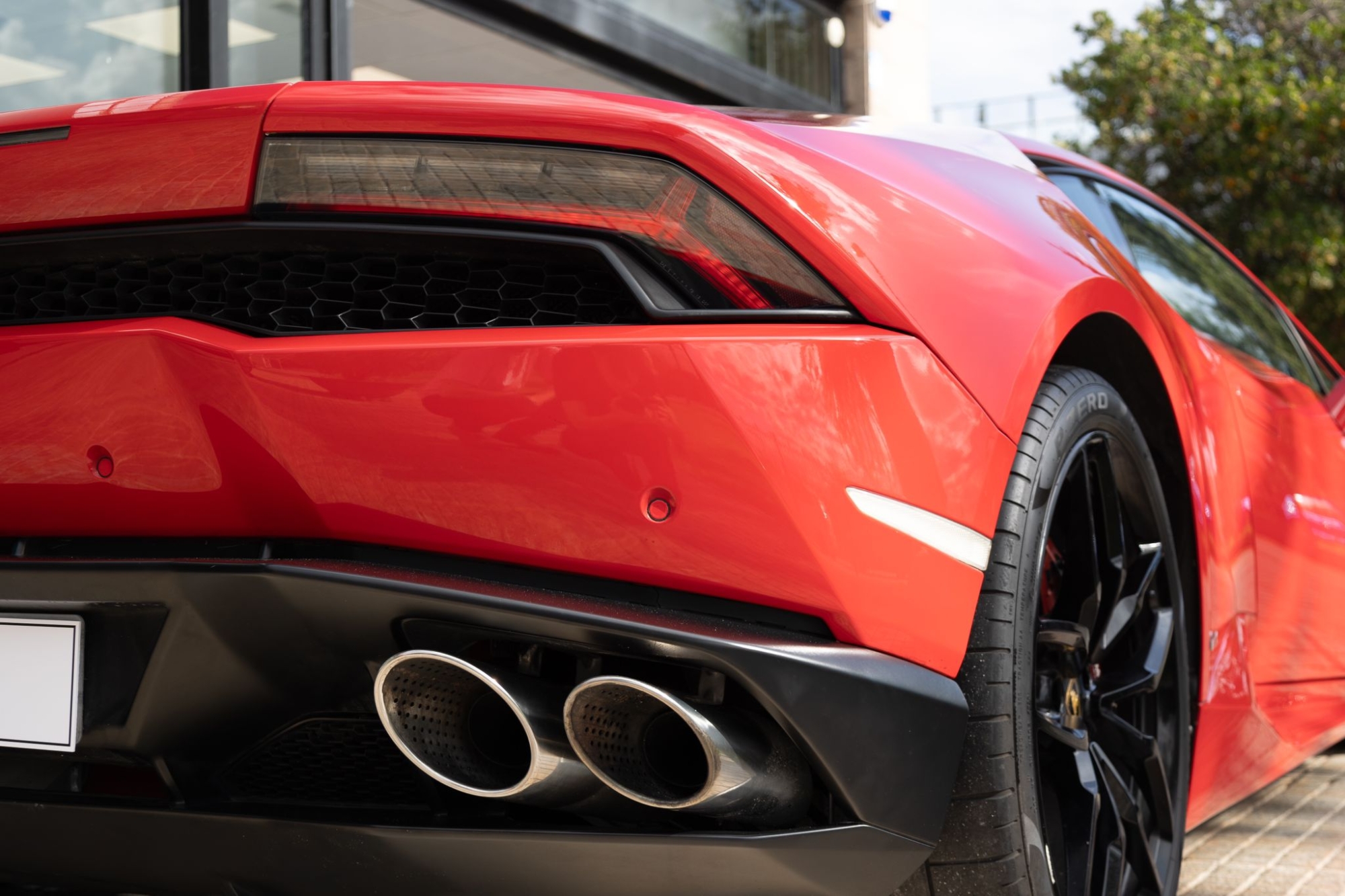 LAMBORGHINI HURACAN LP 610-4