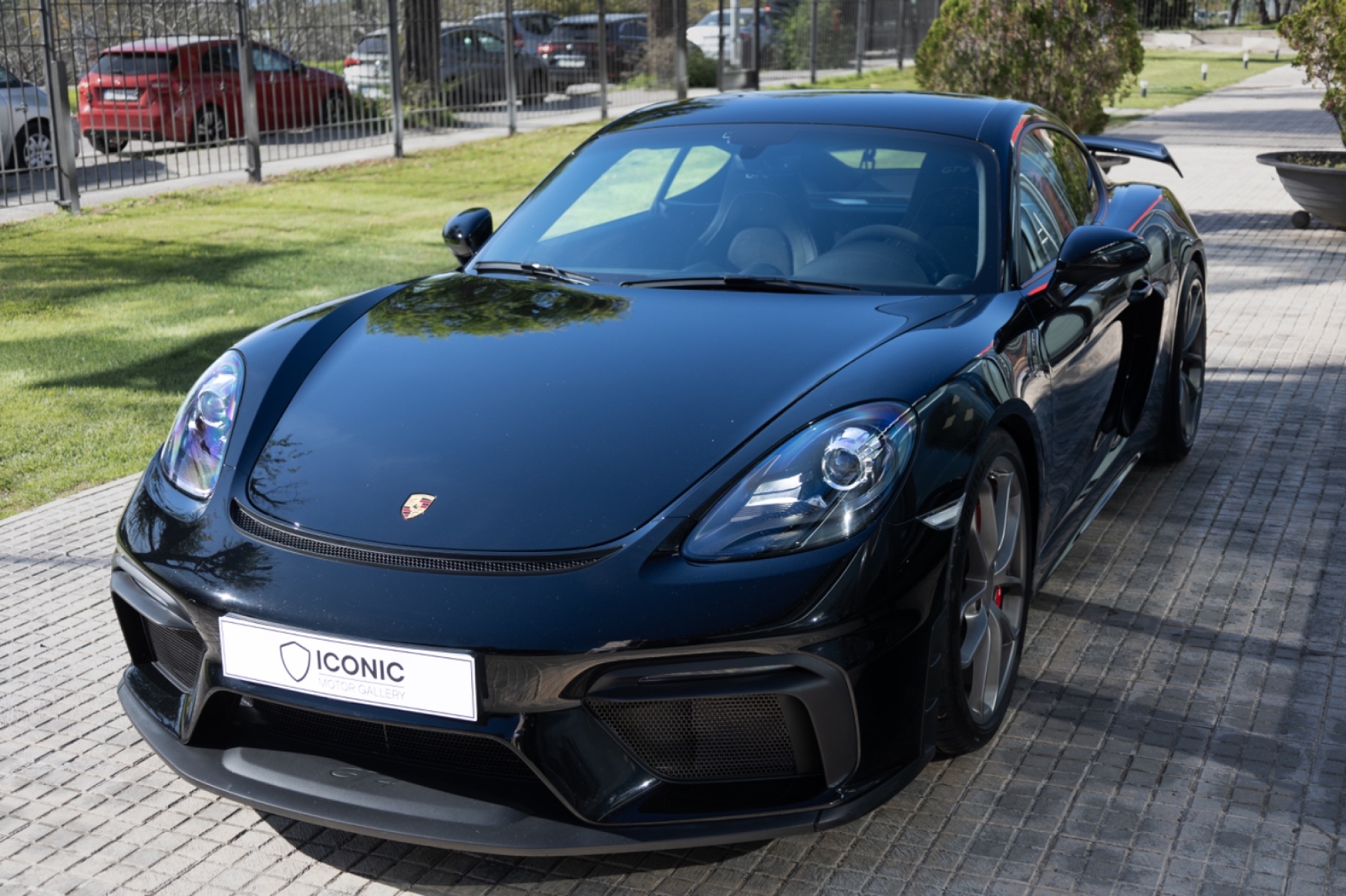 PORSCHE 718 GT4