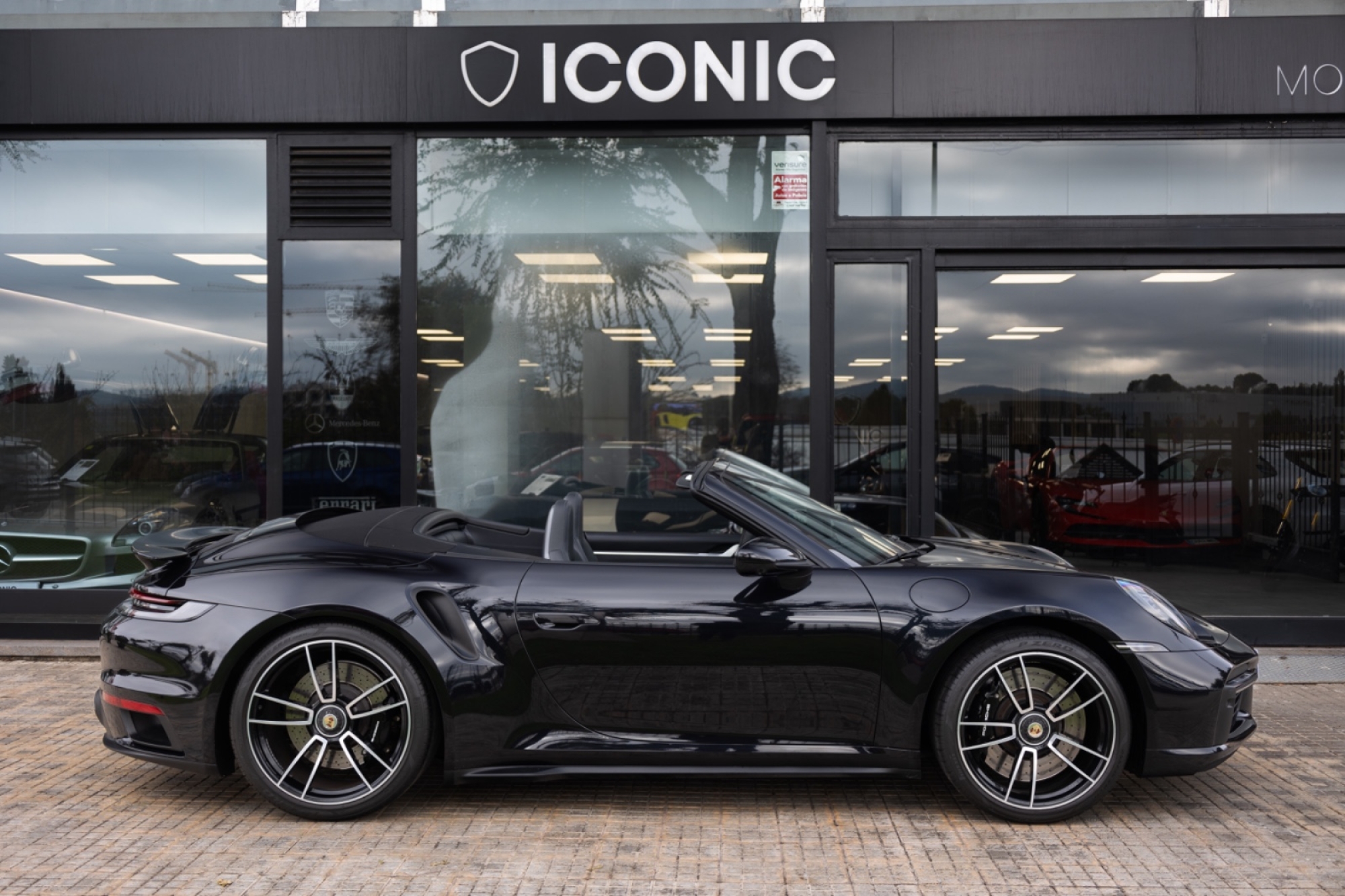 PORSCHE 911 992 TURBO CABRIO