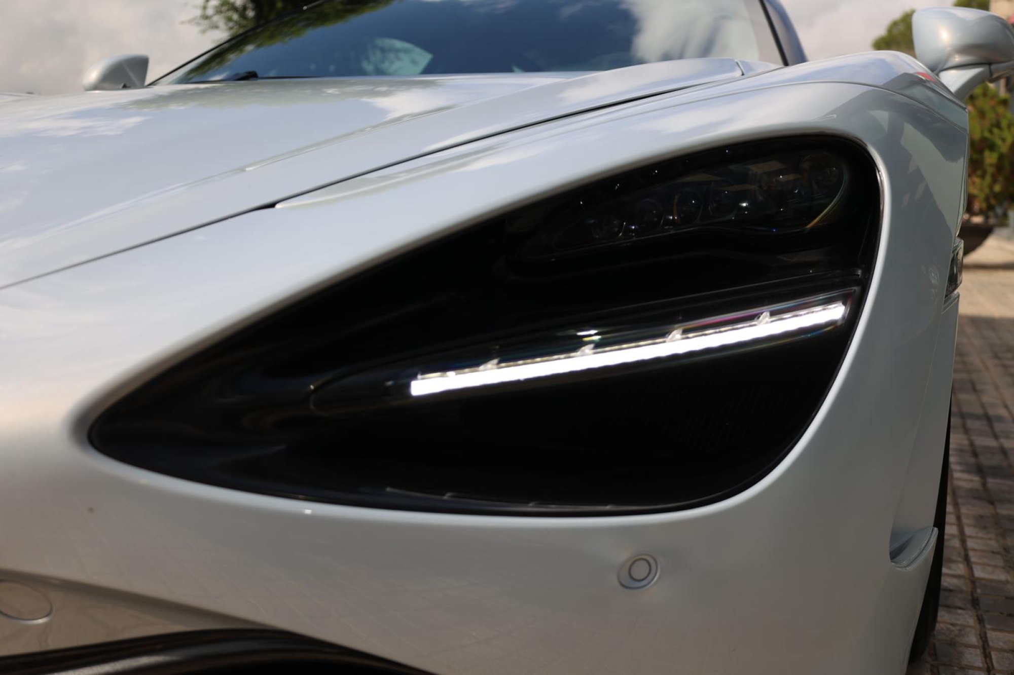 MCLAREN 720S COUPÉ