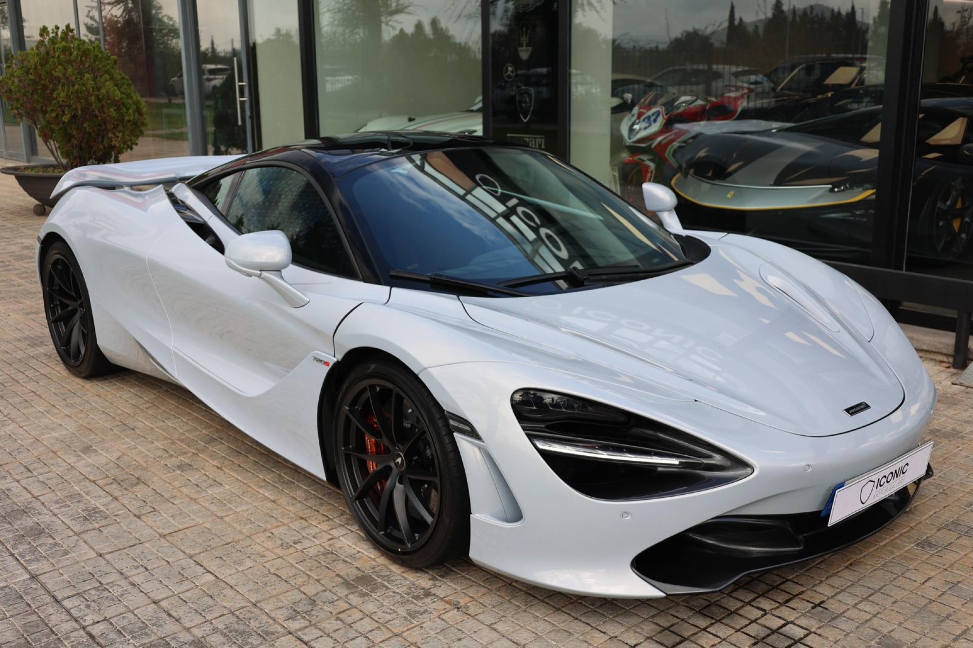 MCLAREN 720S COUPÉ