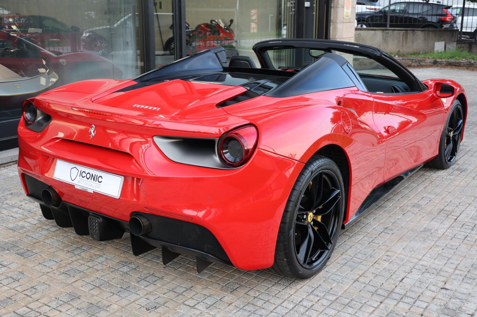 FERRARI 488 SPIDER