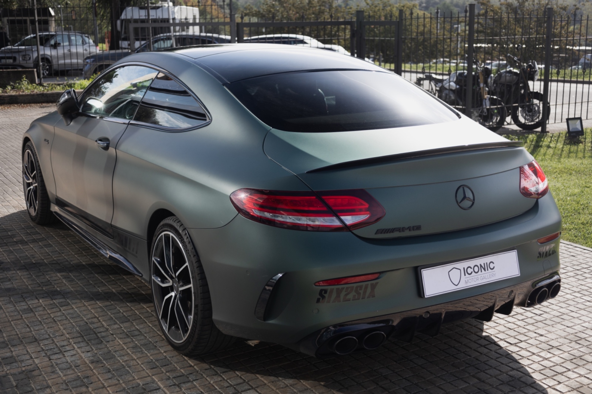 MERCEDES-BENZ AMG C43