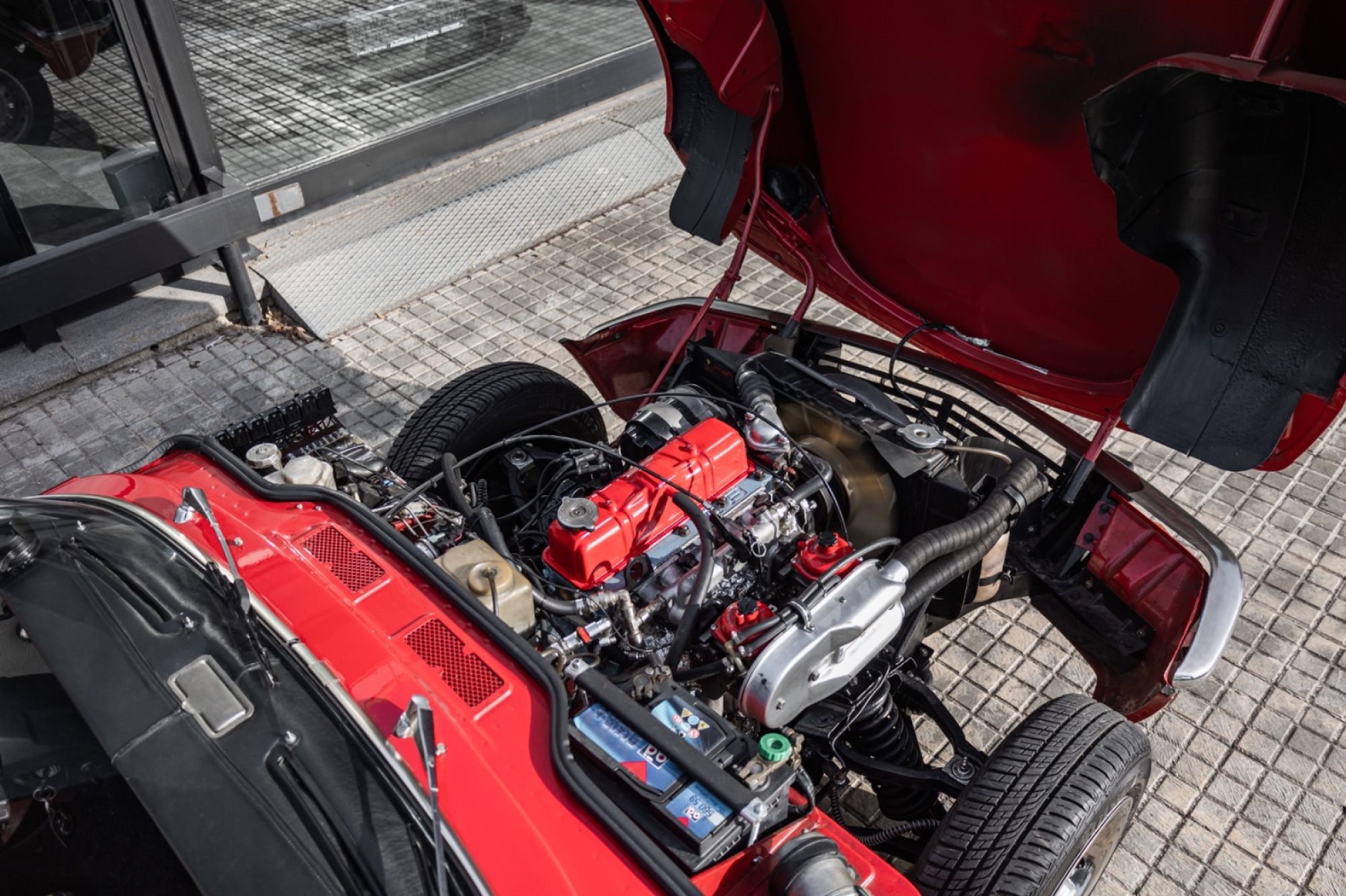 TRIUMPH SPITFIRE 1500