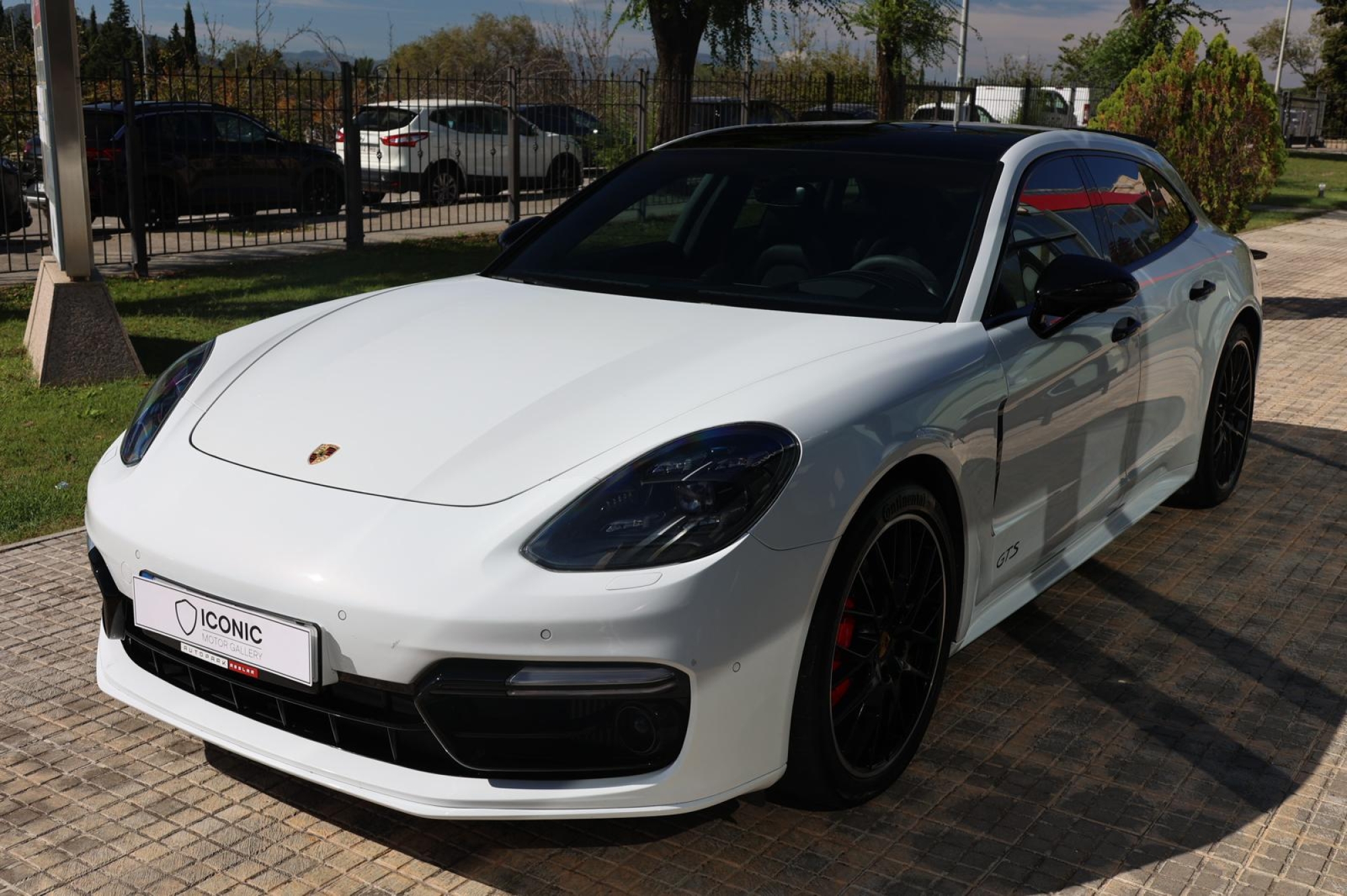 PORSCHE PANAMERA GTS