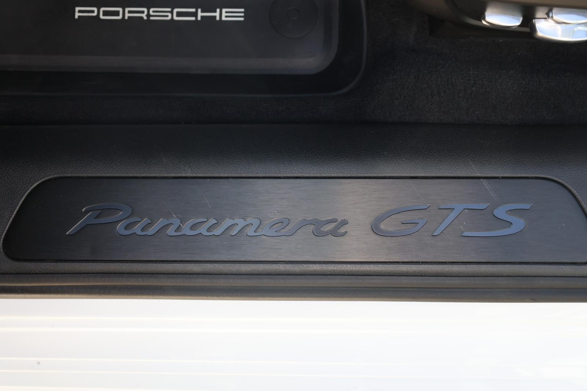 PORSCHE PANAMERA GTS