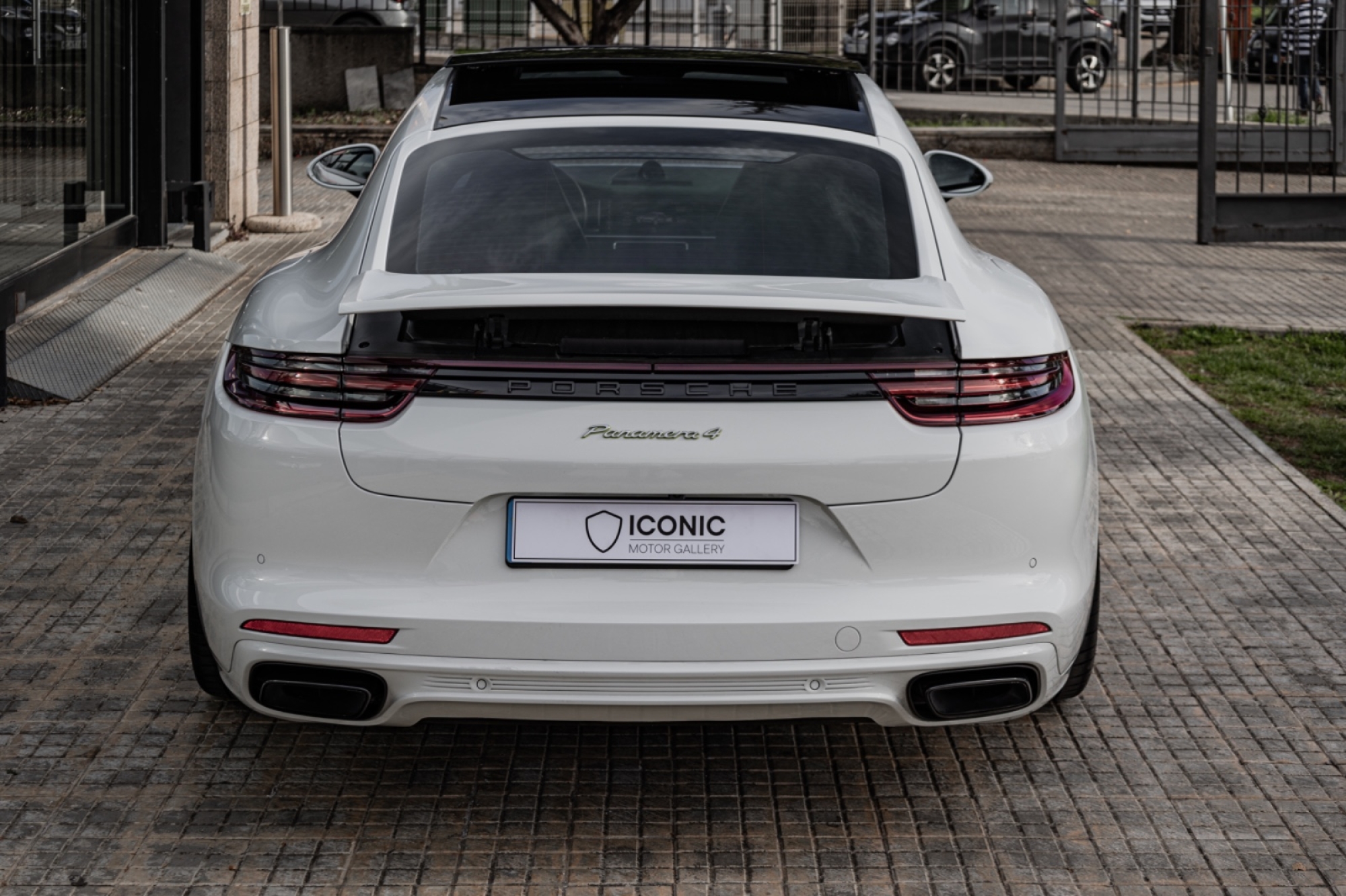 PORSCHE PANAMERA 4S E-HYBRID