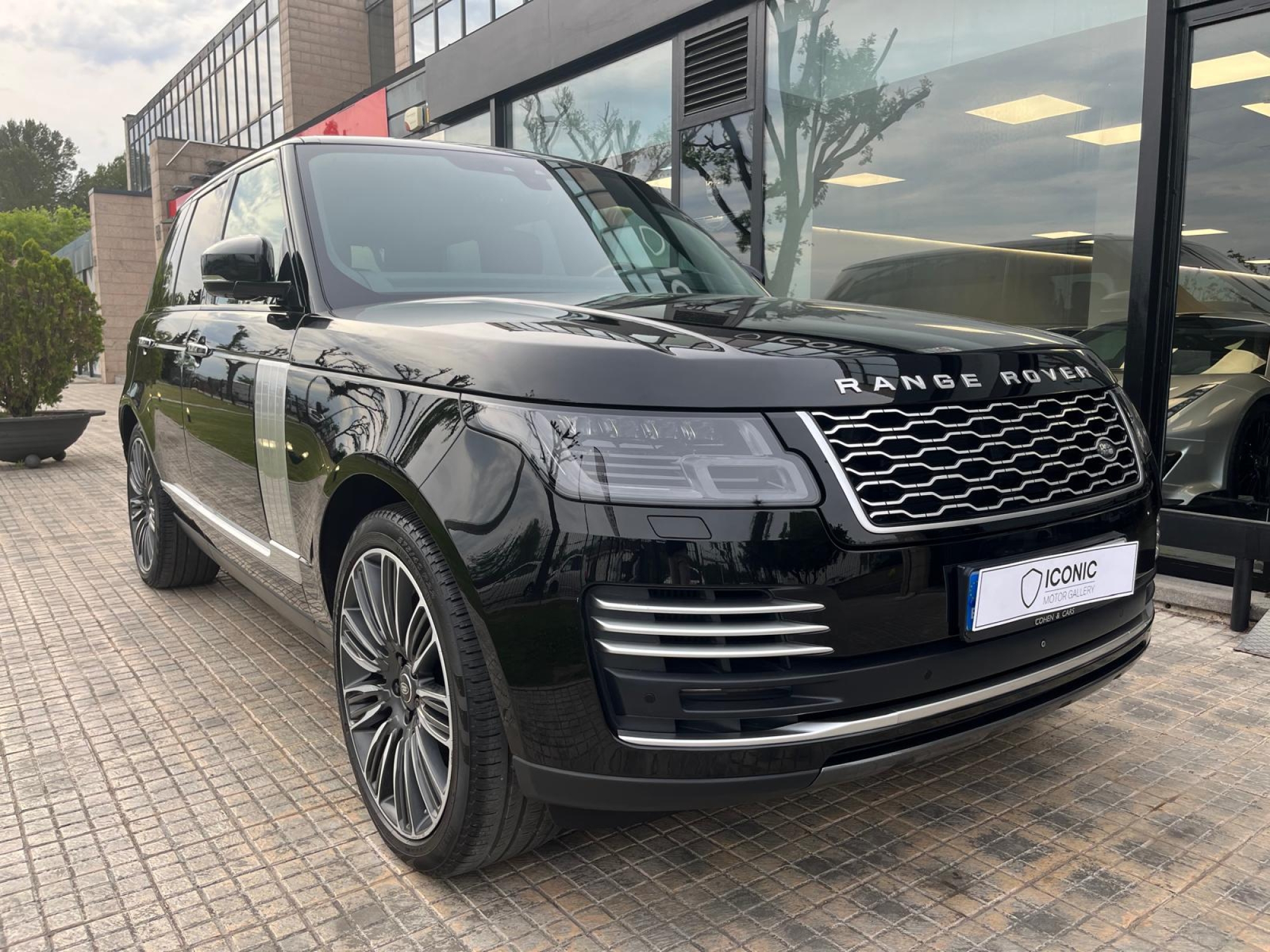 LAND-ROVER RANGE ROVER 4.4 SDV8 VOGUE