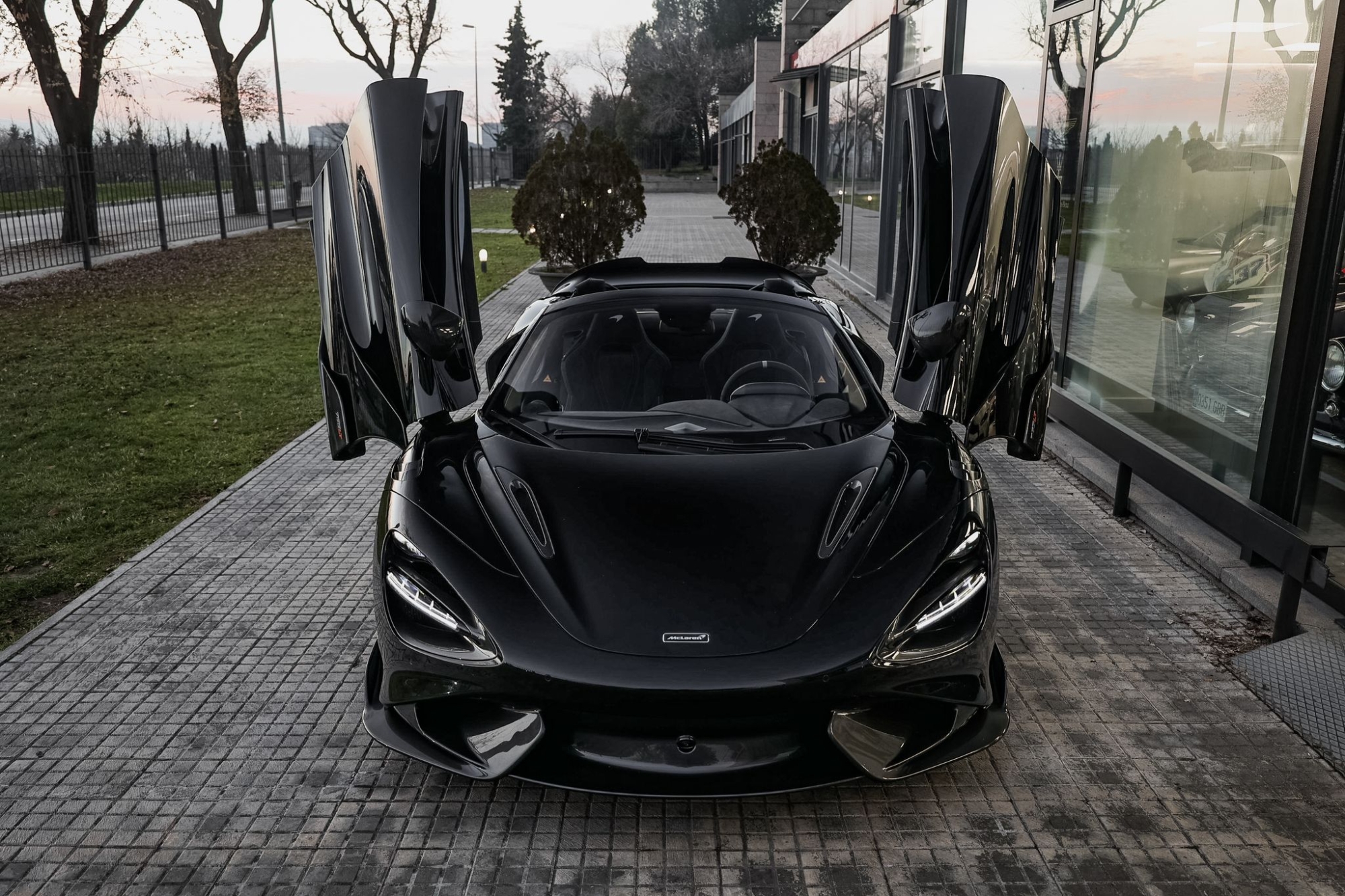 MCLAREN 765LT SPYDER