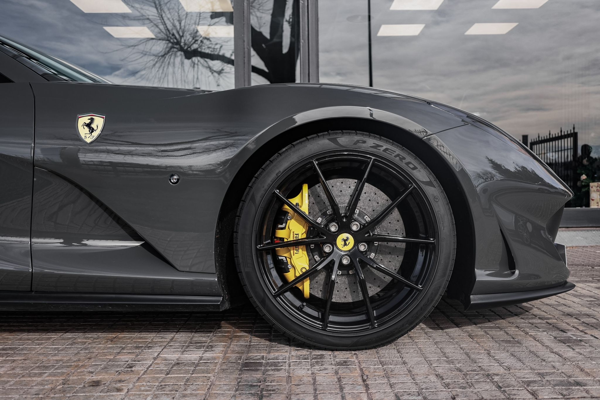 FERRARI 812 GTS SPIDER