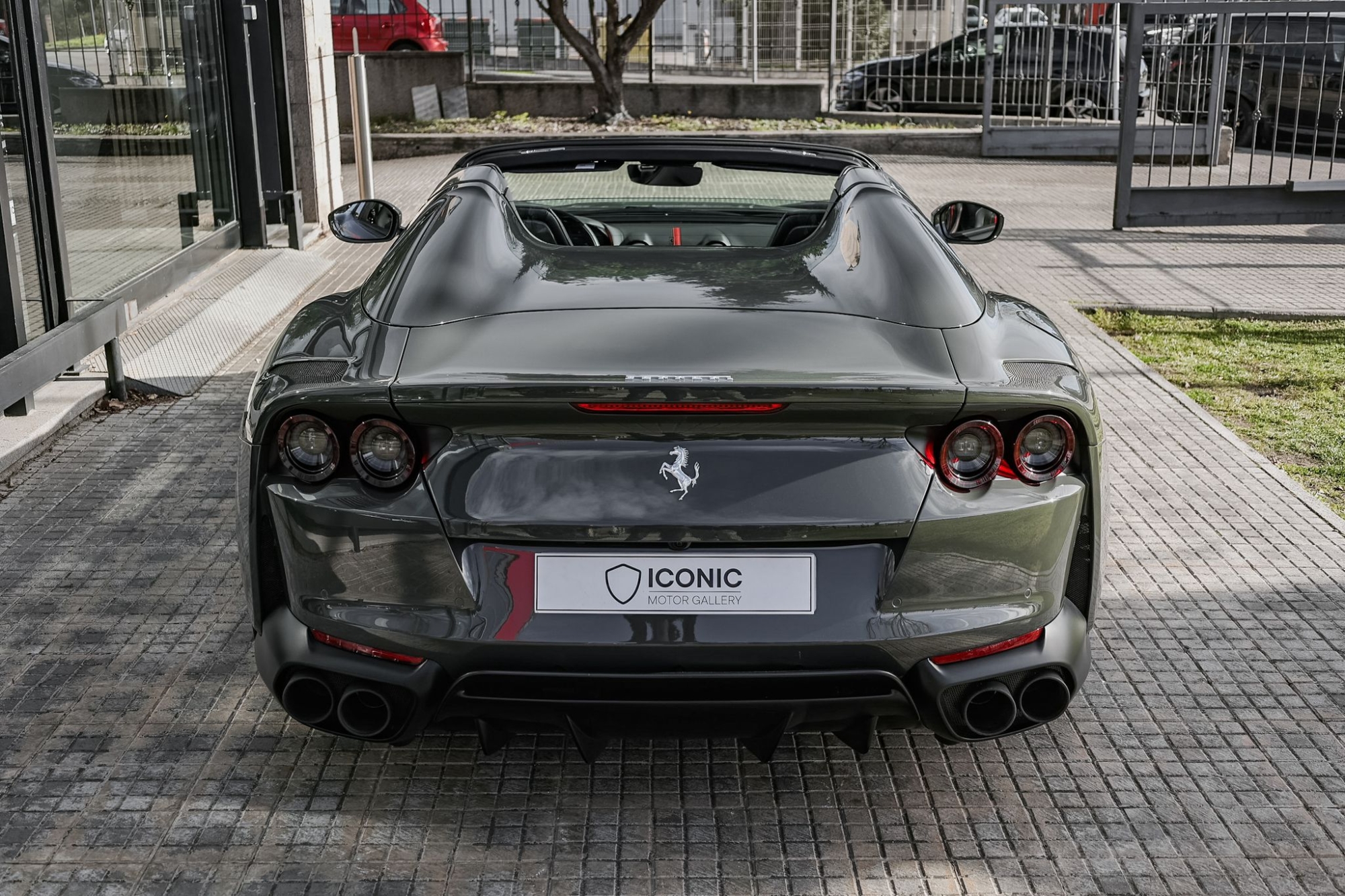 FERRARI 812 GTS SPIDER