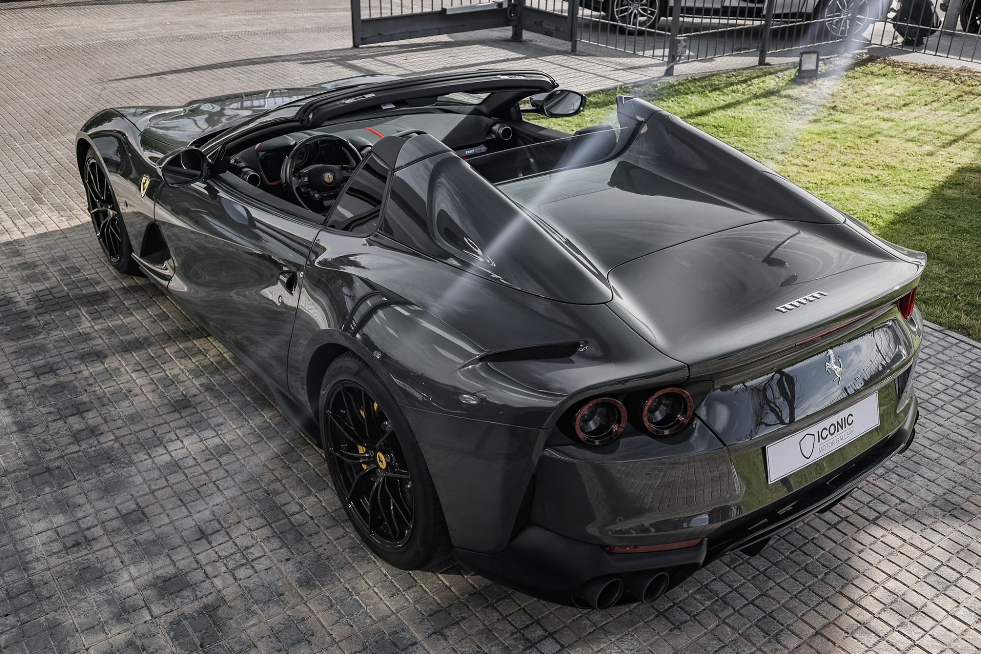 FERRARI 812 GTS SPIDER