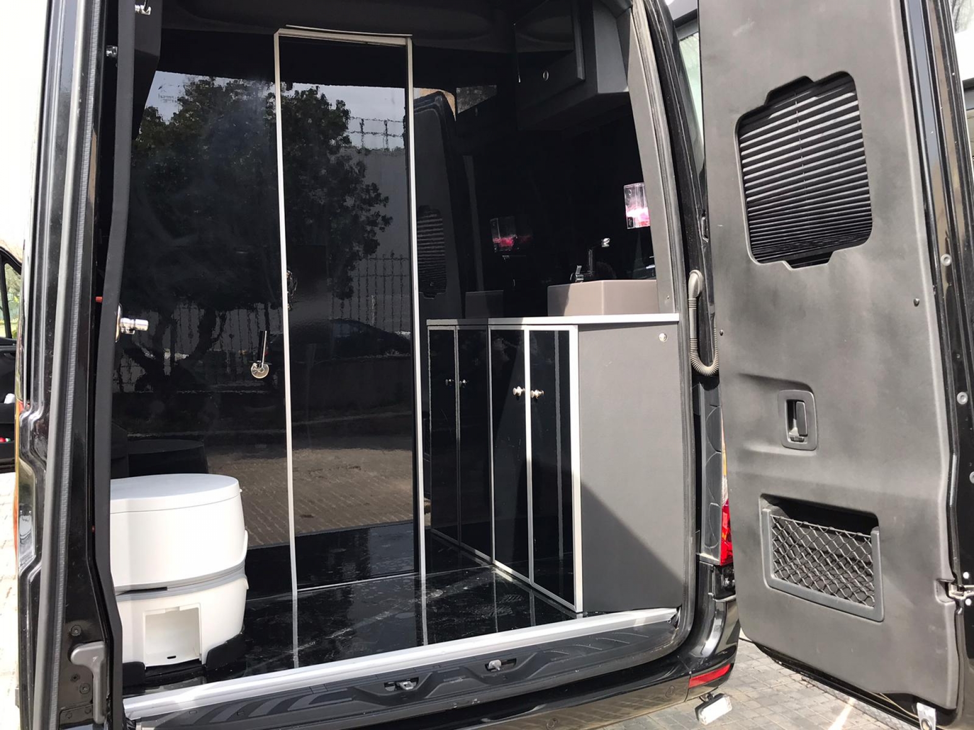 MERCEDES-BENZ SPRINTER 519 CDI VIP KLASSEN 